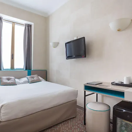 Touraine Opera 4*