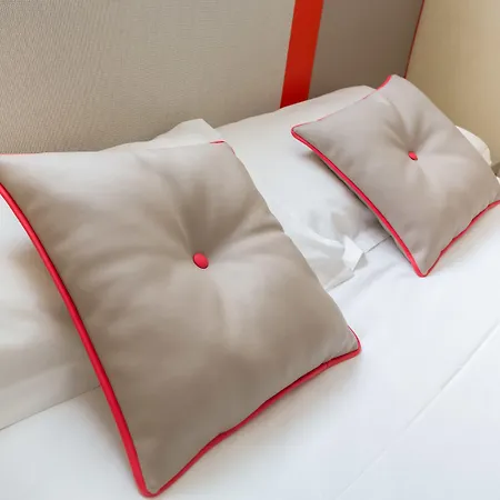 호텔 투렌 오페라 4*