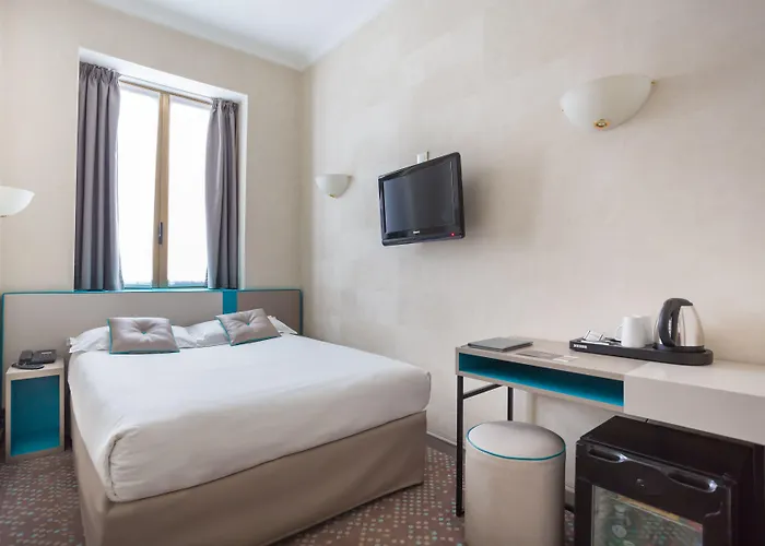 トゥレーヌ オペラ 4*