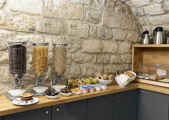 トゥレーヌ オペラ ホテル パリ