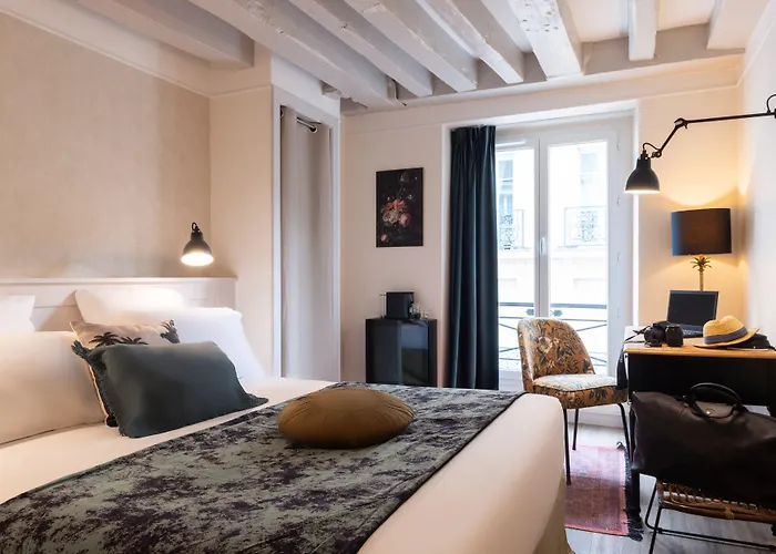 ホテル トゥレーヌ オペラ