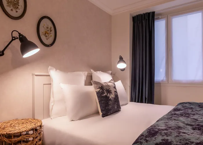 ホテル トゥレーヌ オペラ パリ