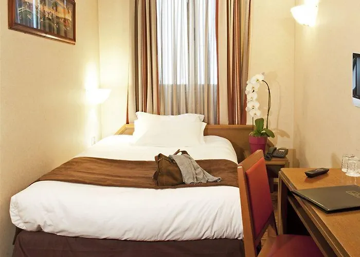 トゥレーヌ オペラ 4*